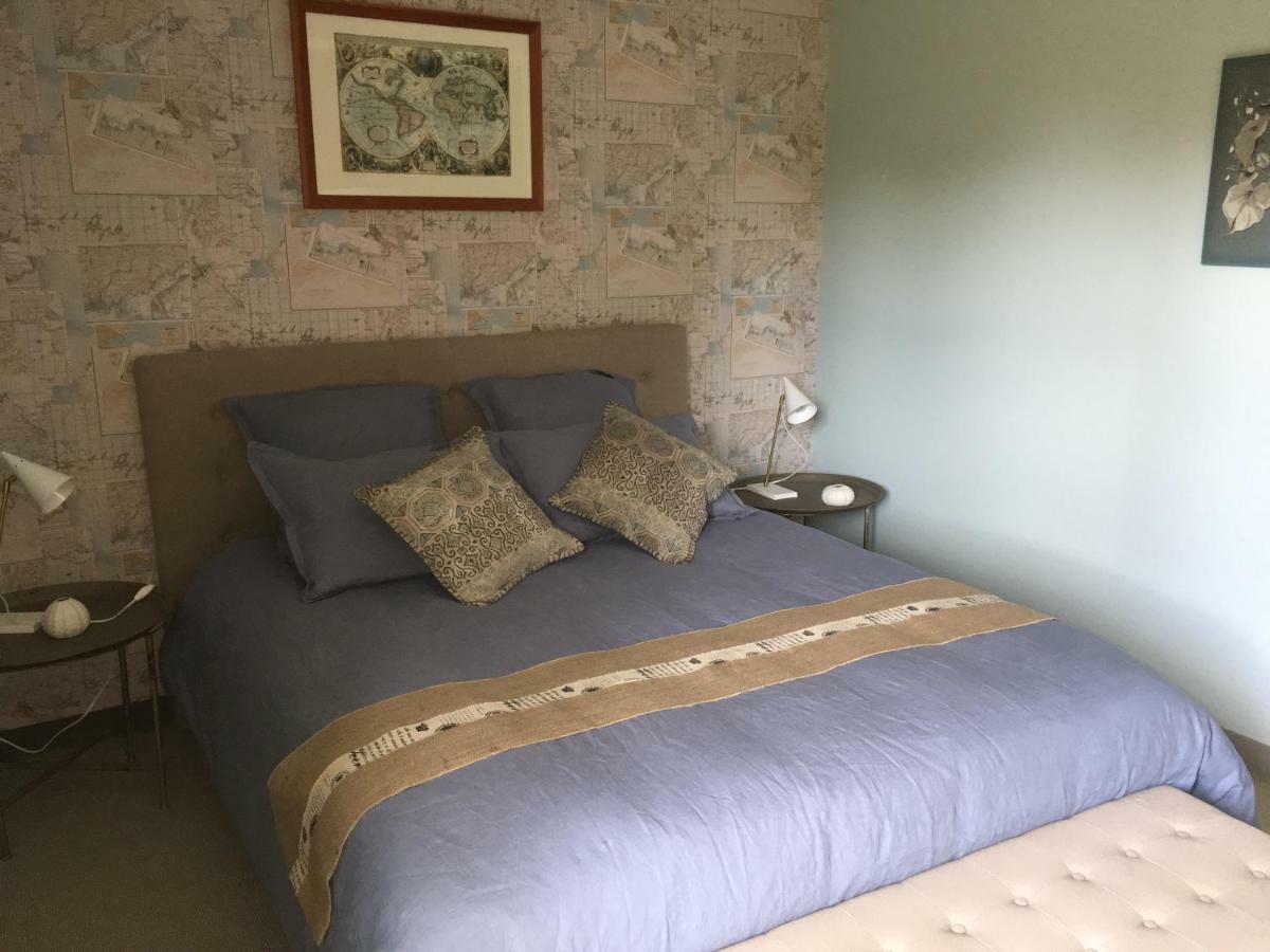 Les Dames De Nage Bed and Breakfast Grand-Champ Exteriör bild