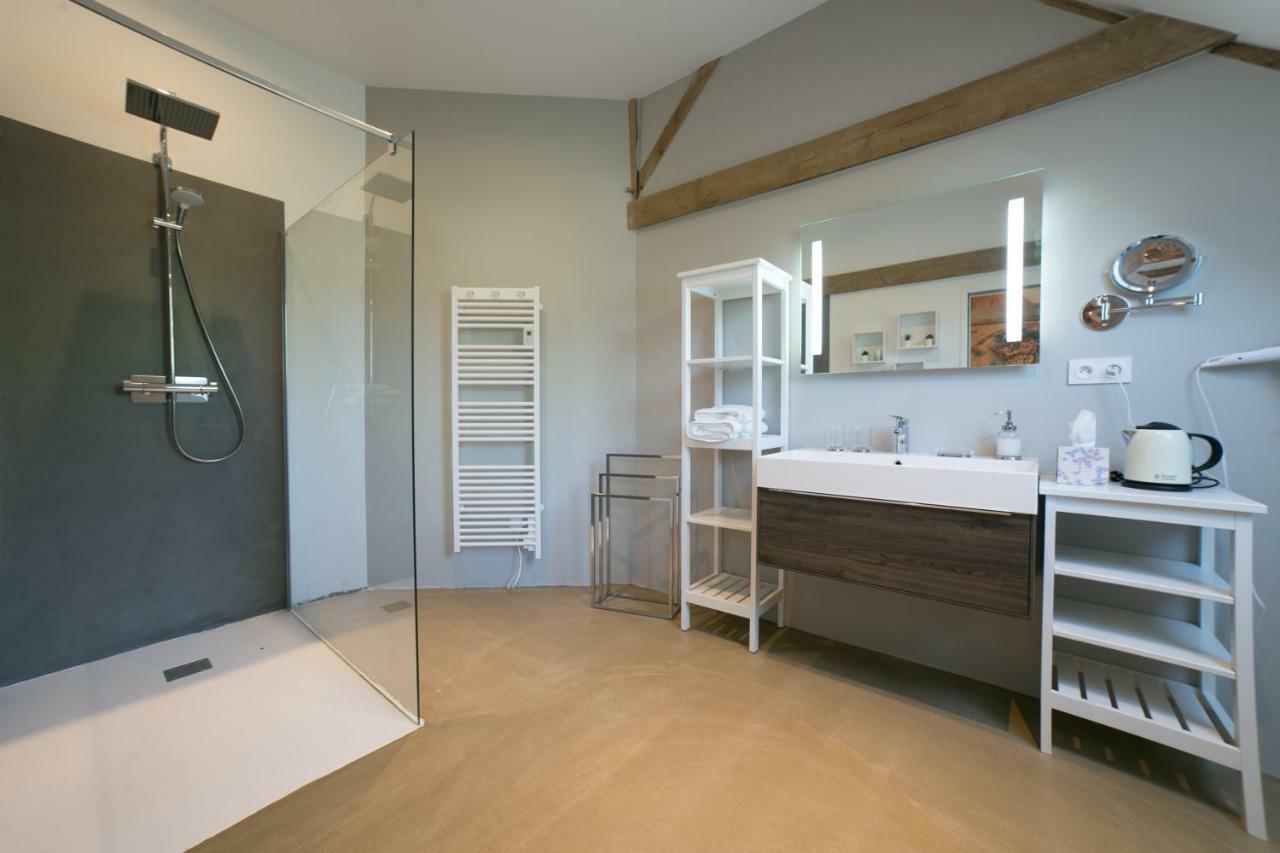 Les Dames De Nage Bed and Breakfast Grand-Champ Exteriör bild