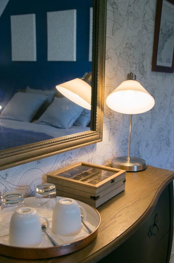 Les Dames De Nage Bed and Breakfast Grand-Champ Exteriör bild